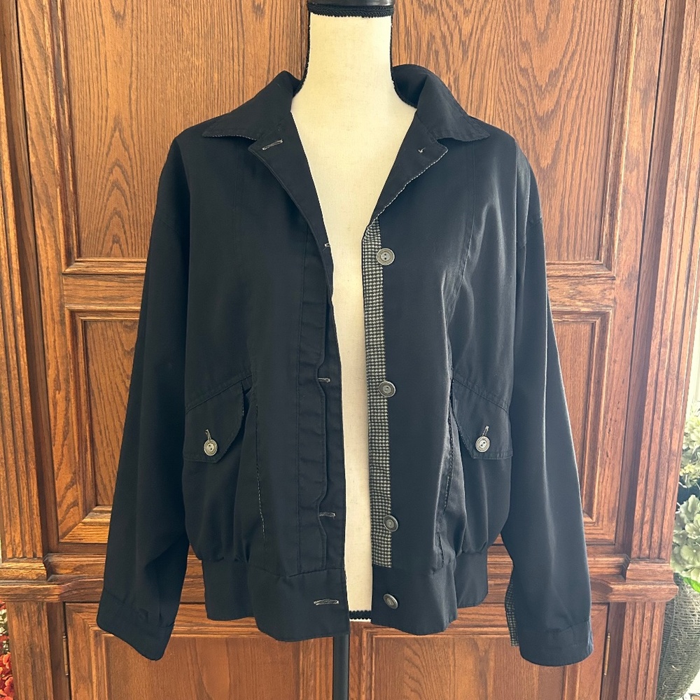 New York Girl Women’s Vintage Black Bomber Jacket Made in Korea Size Large